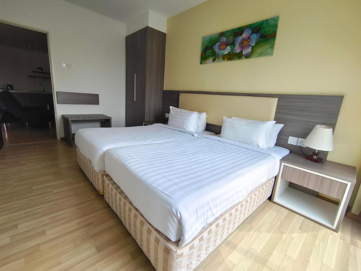 Hotel Metrasquare Malacca Ngoại thất bức ảnh
